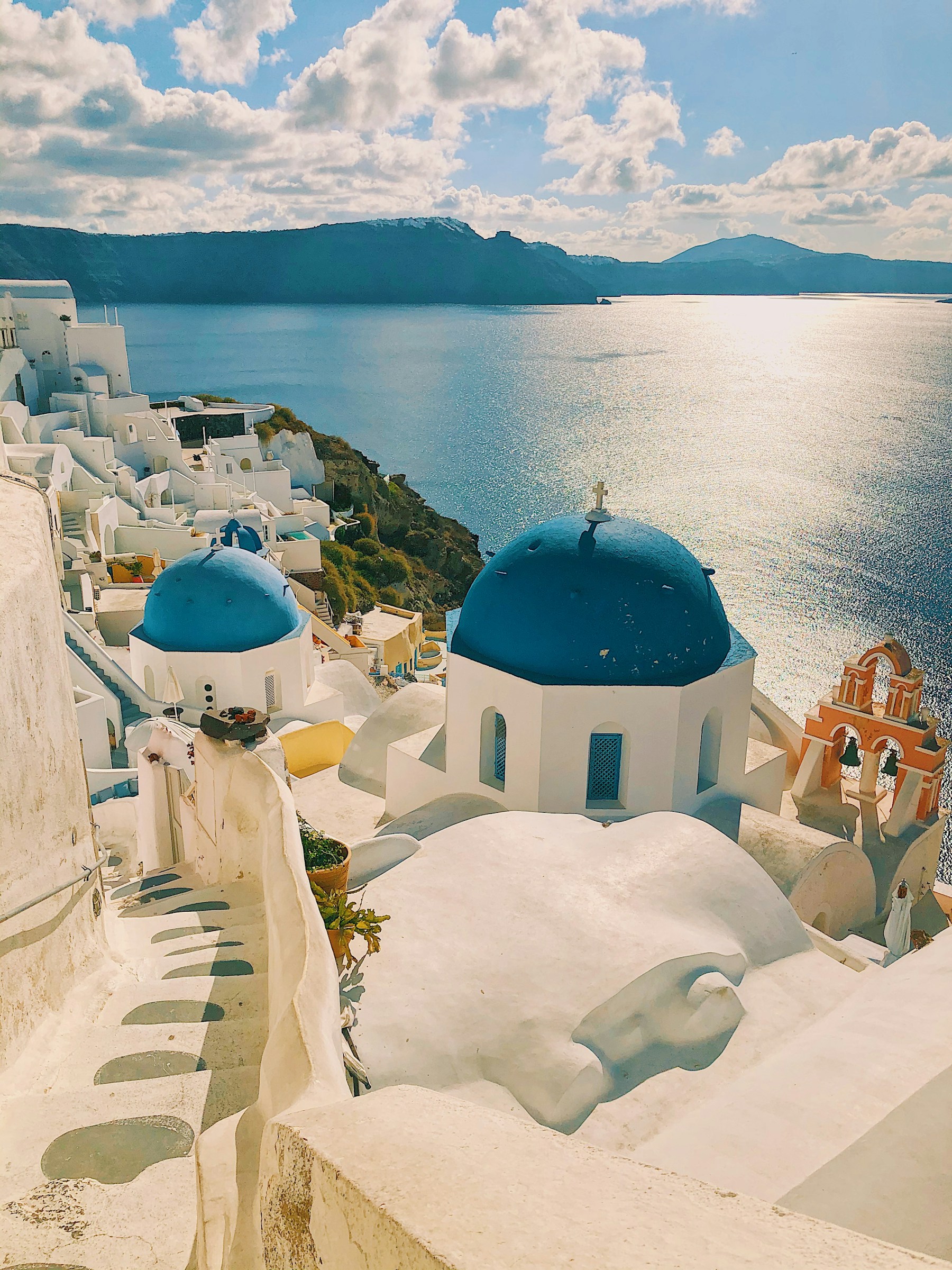 Santorini'nin beyaz evleri